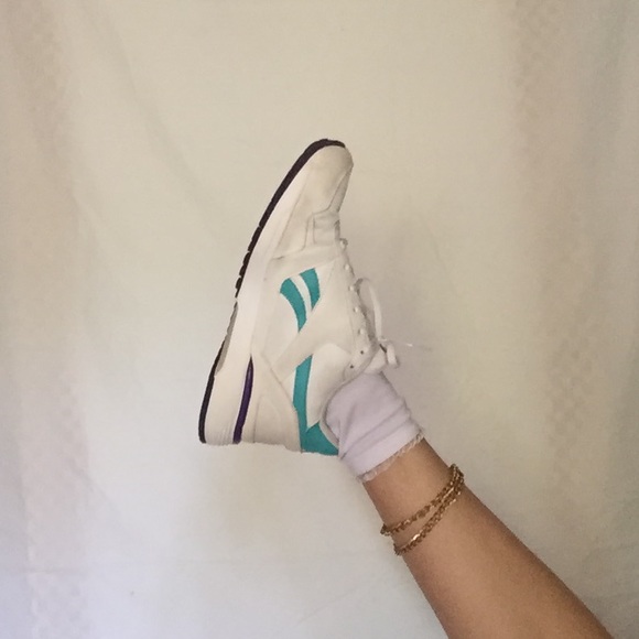 80’s/ 90’s inspo Reebok’s - Picture 2 of 7